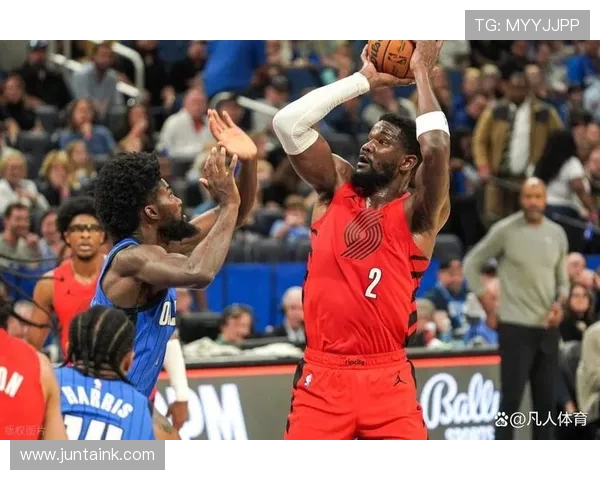 艾顿开拓者生涯:场均 15+10 高效两双却遭买断,内线支柱为何成重建牺牲品? 艾顿开拓者生涯:场均 15+10 高效两双却遭买断,内线支柱为何成重建牺牲品?